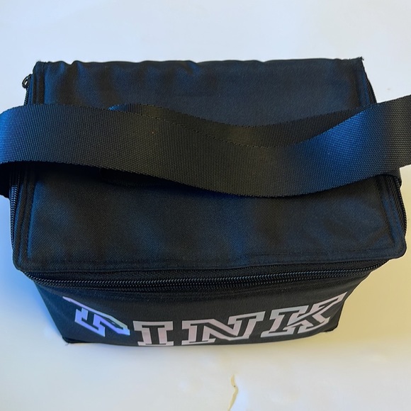Victoria’s Secret PINK Soft Insulated Lunch Cooler - Picture 5 of 9
